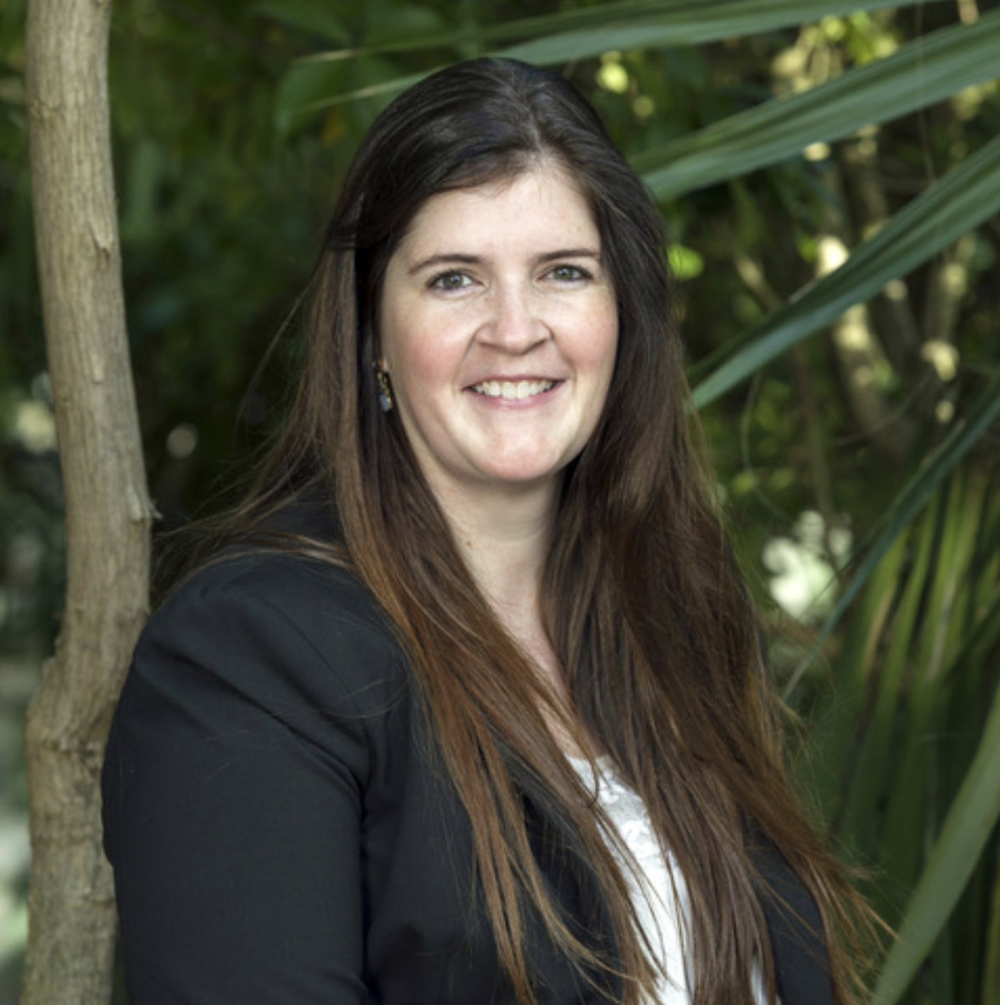 Dr. Amanda Foks